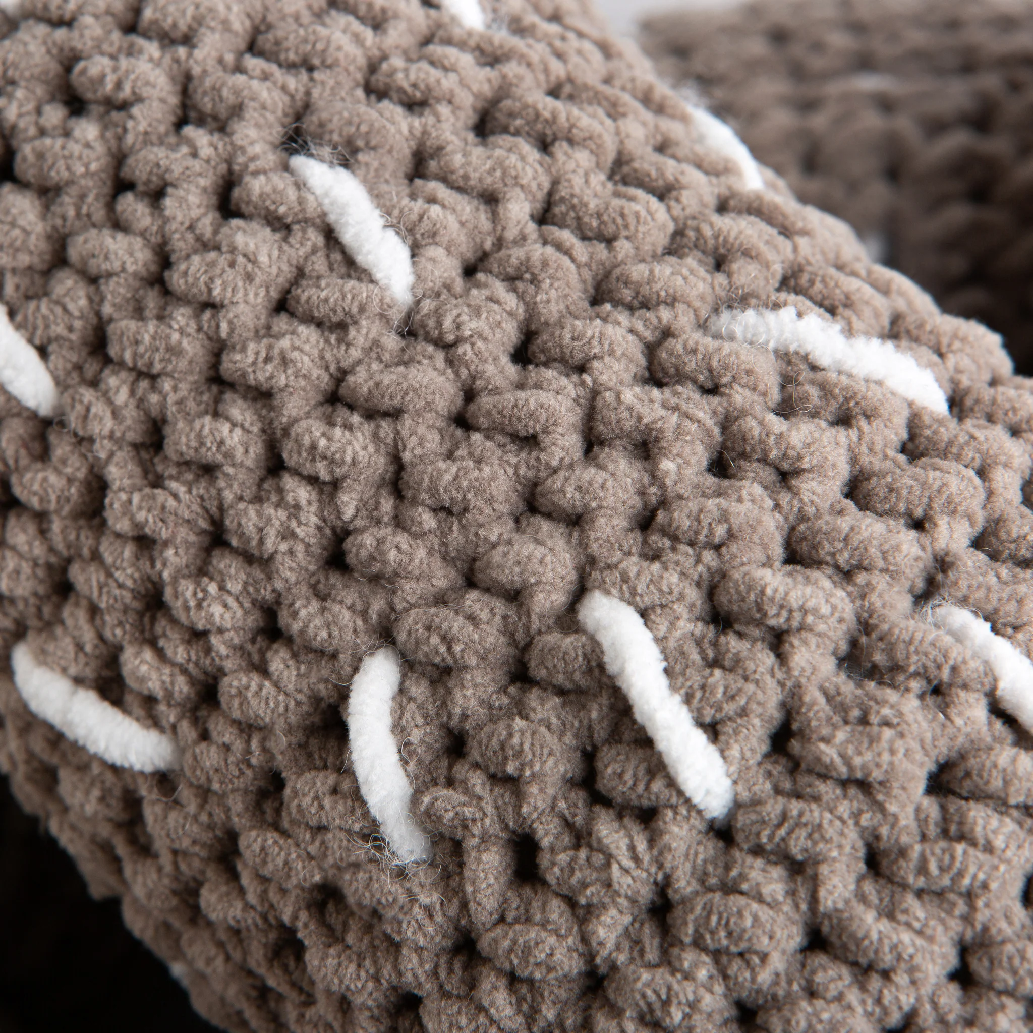 Giant Pretzel Cushion Crochet Kit - Image 3