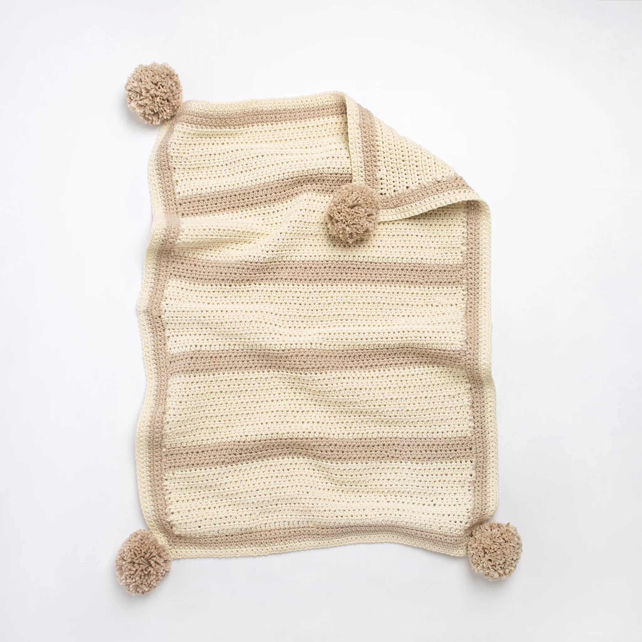 Kali Bunny Baby Blanket Crochet Kit - Image 5