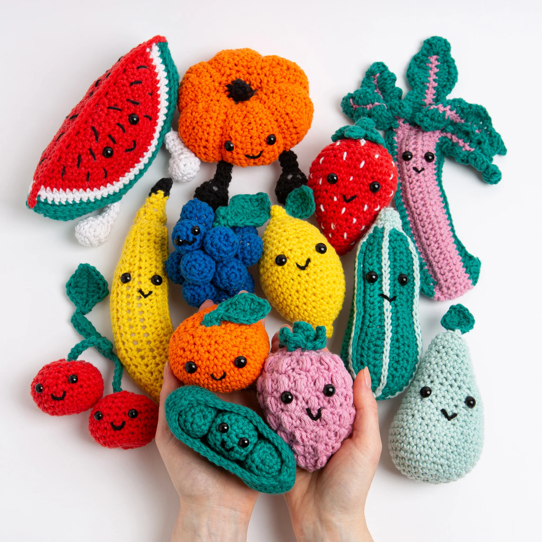 Bard the Rhubarb Amigurumi Crochet Kit - Image 3
